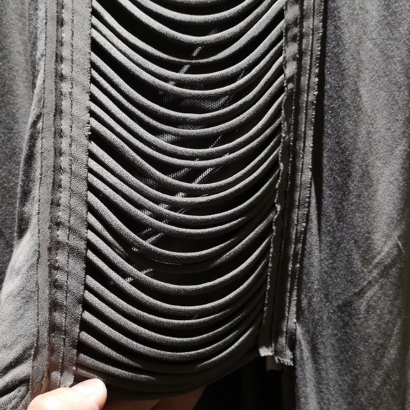 BCBGMAXAZRIA sleeveless olive tank top - Picture 5 of 10